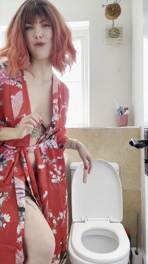 Yourhikerbabe – Penectomy Crazy Girlfriend Flushes Your Chopped Off Penis Down The Toilet